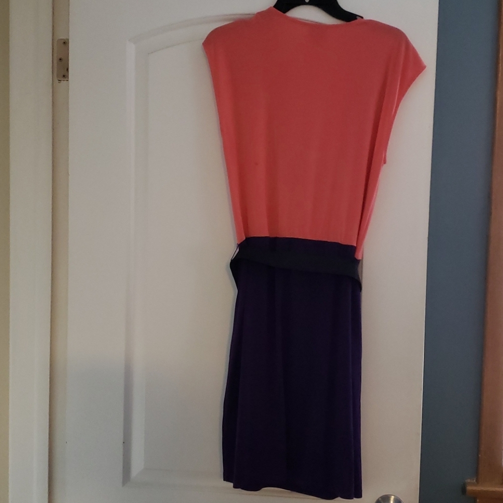 Dress - Picture 6 of 6